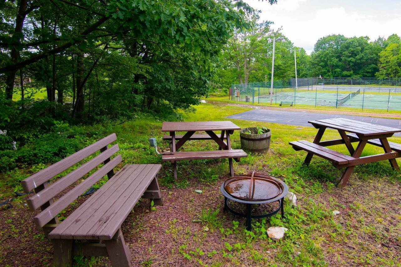 Mountain Laurel Resort White Haven Bagian luar foto